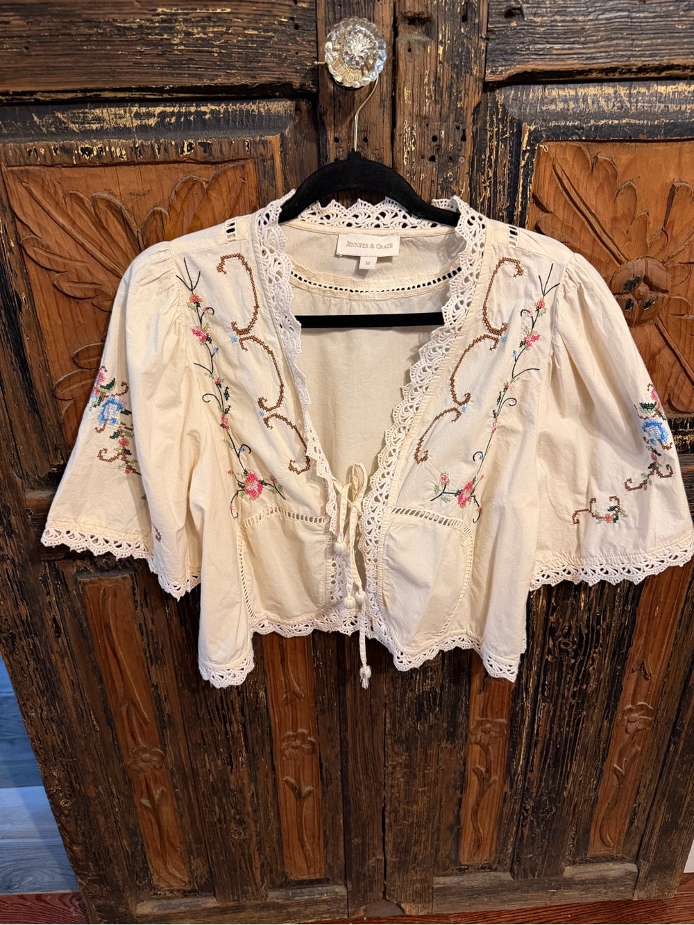 Embroidered Lace-Trim Cream Crop Top with Front Tie